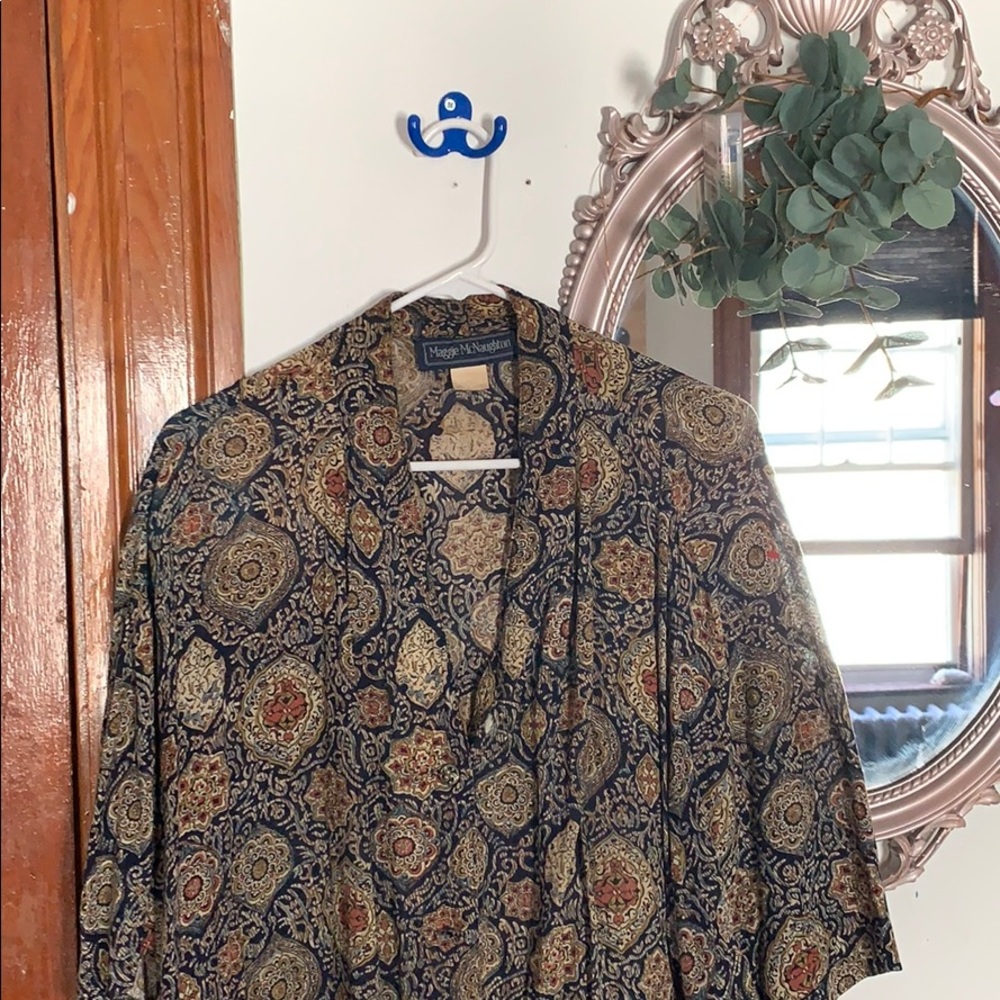 Cute Vintage Paisley Blouse